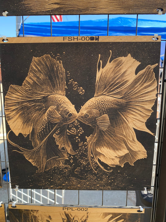 "Ballet of the Bettas – Elegant Duel" SKU: FSH-004